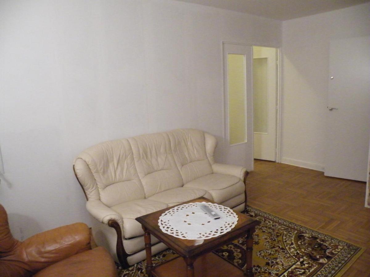 Appartement F3 -Plaisir Moins Cher - Jusqu'A 8Personnes 르미쉬르센느 외부 사진